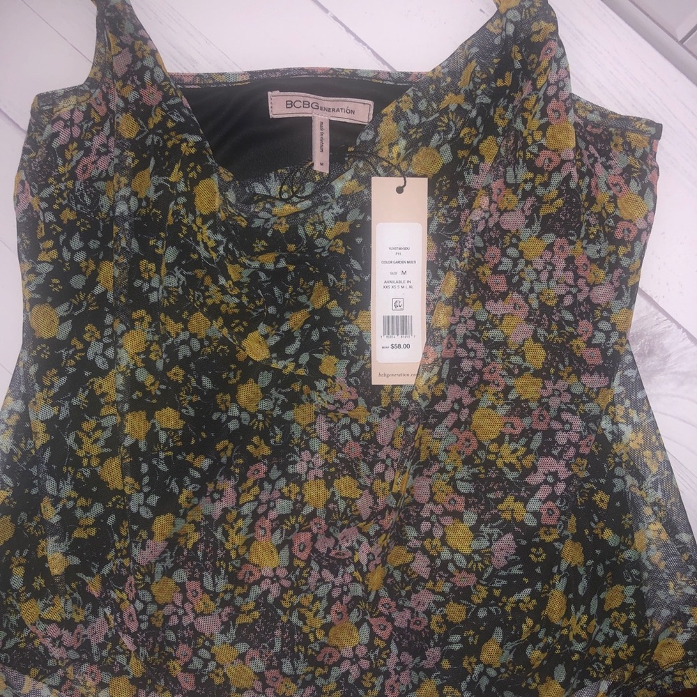 BCBG generation floral tank top NEW